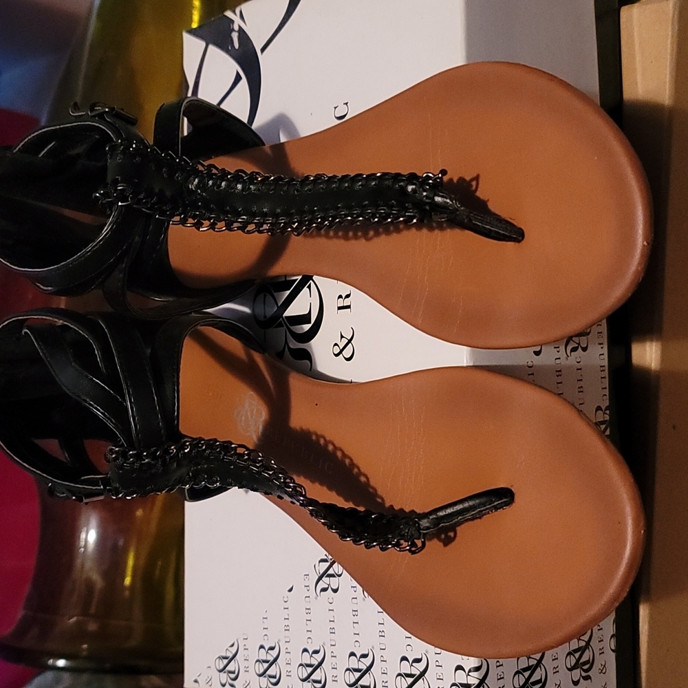 Rock & Republic  Becca sandals